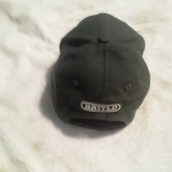 Mens Grey Snap-Back Hat/Cap With The Word "Battle" Printed on Front & Back - Picture 5 of 7